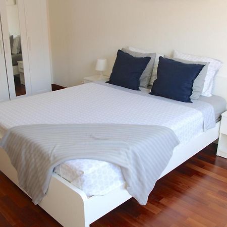 Cozy Apartment With Free Parking & Close To Lake Lugano Buitenkant foto