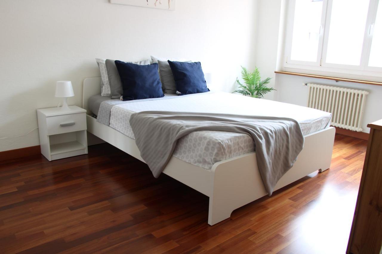 Cozy Apartment With Free Parking & Close To Lake Lugano Buitenkant foto